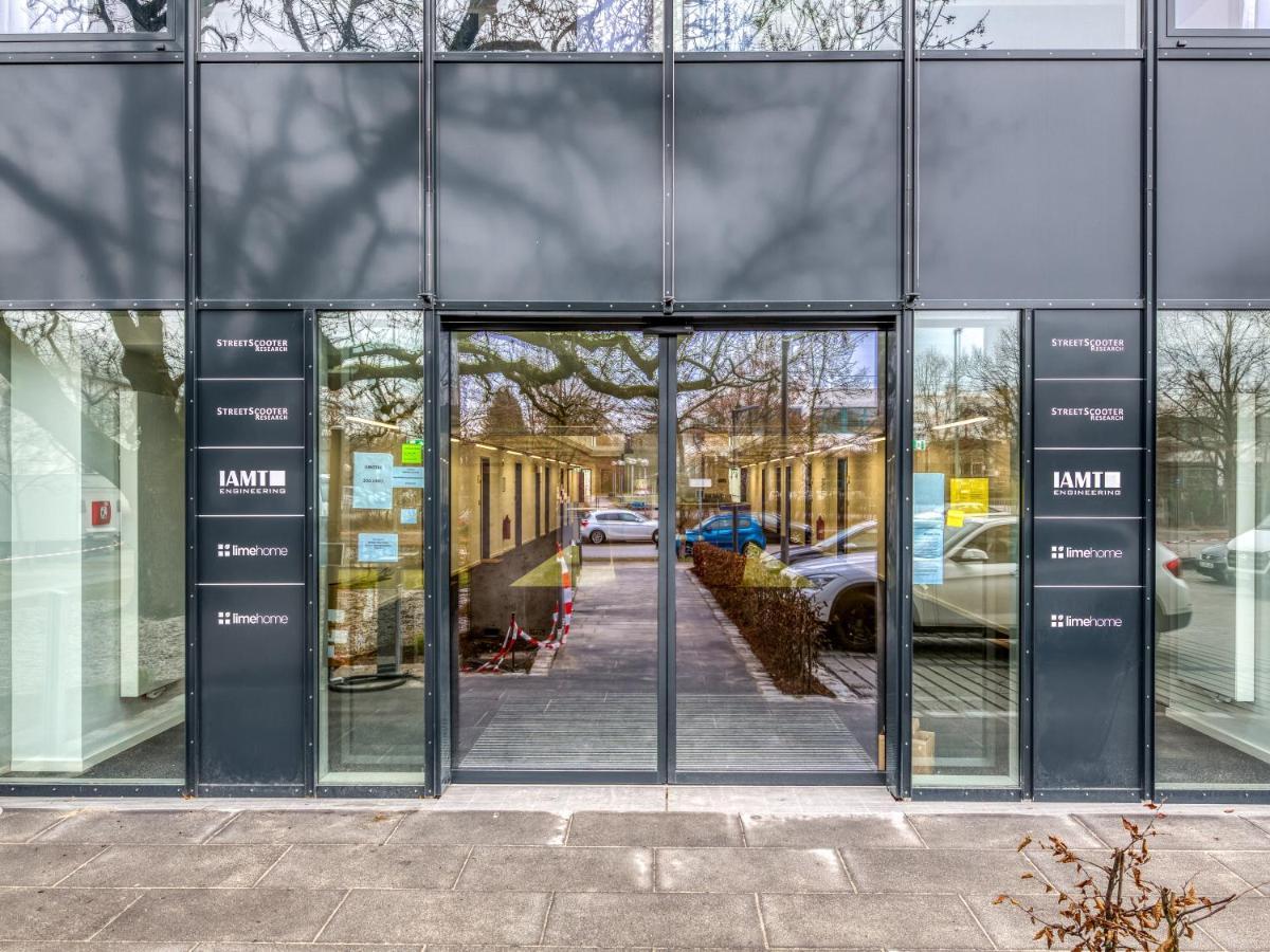 Limehome Aparthotel 3*